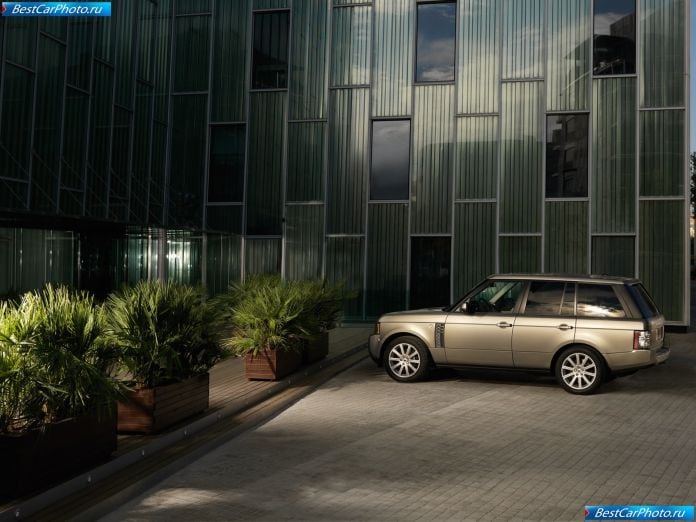 2010 Land Rover Range Rover - фотография 9 из 40