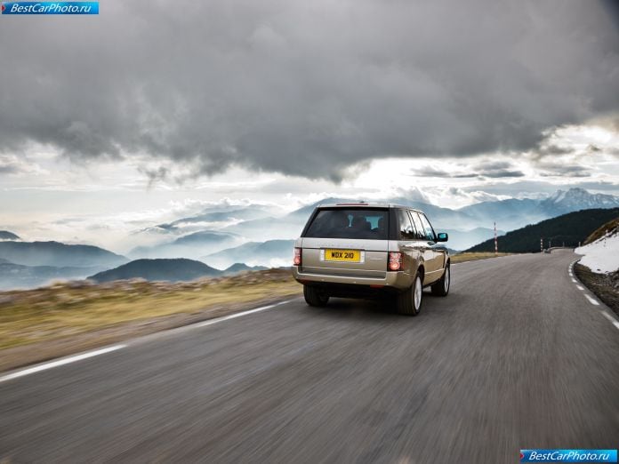 2010 Land Rover Range Rover - фотография 10 из 40