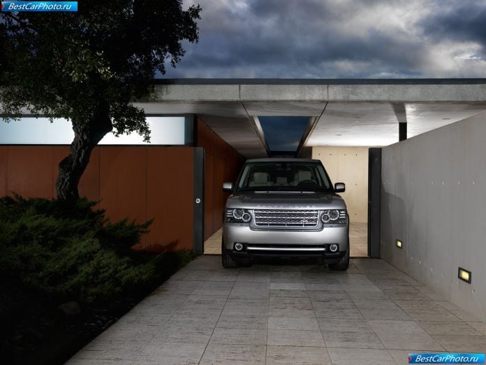 2010 Land Rover Range Rover - фотография 11 из 40