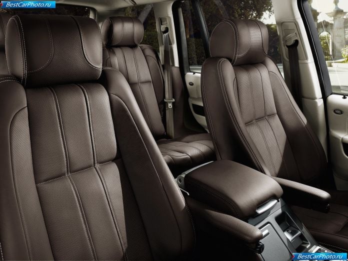 2010 Land Rover Range Rover - фотография 21 из 40