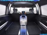 land_rover_2011-dc100_concept_1600x1200_033.jpg