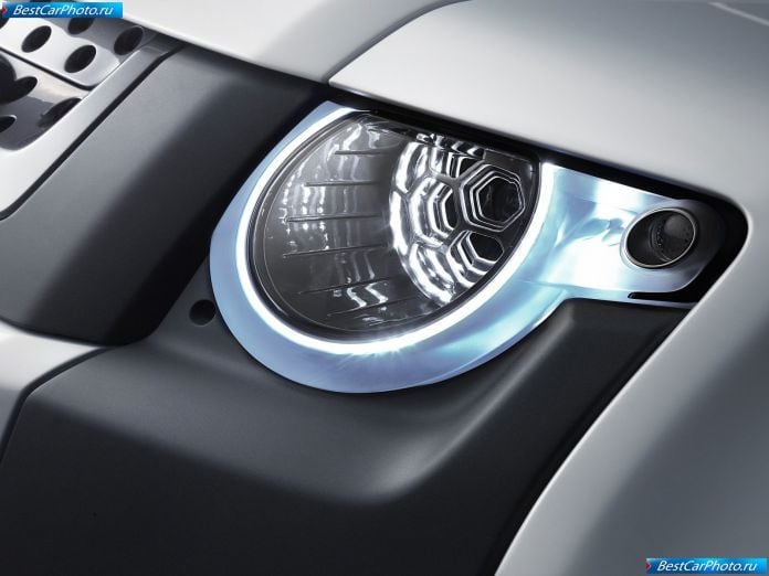 2011 Land Rover Dc100 Concept - фотография 35 из 47