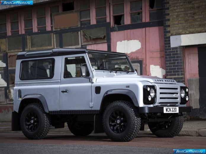 2011 Land Rover Defender X-tech - фотография 2 из 18