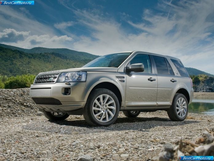 2011 Land Rover Freelander 2 - фотография 2 из 56