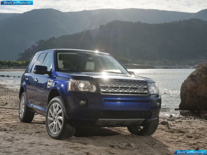 2011 Land Rover Freelander 2 - фотография 6 из 56