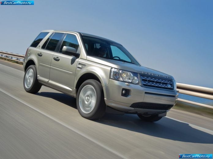 2011 Land Rover Freelander 2 - фотография 9 из 56