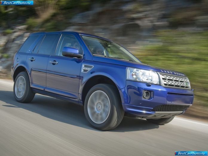 2011 Land Rover Freelander 2 - фотография 13 из 56