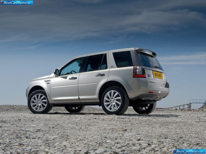 2011 Land Rover Freelander 2 - фотография 20 из 56