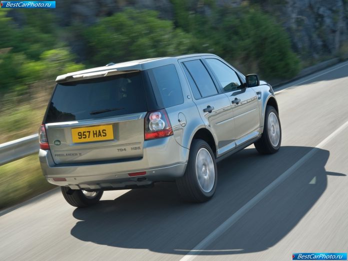 2011 Land Rover Freelander 2 - фотография 23 из 56