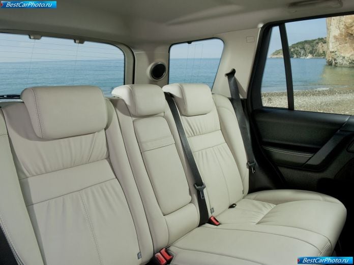 2011 Land Rover Freelander 2 - фотография 37 из 56