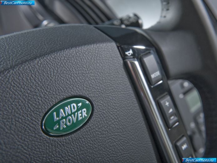 2011 Land Rover Freelander 2 - фотография 40 из 56