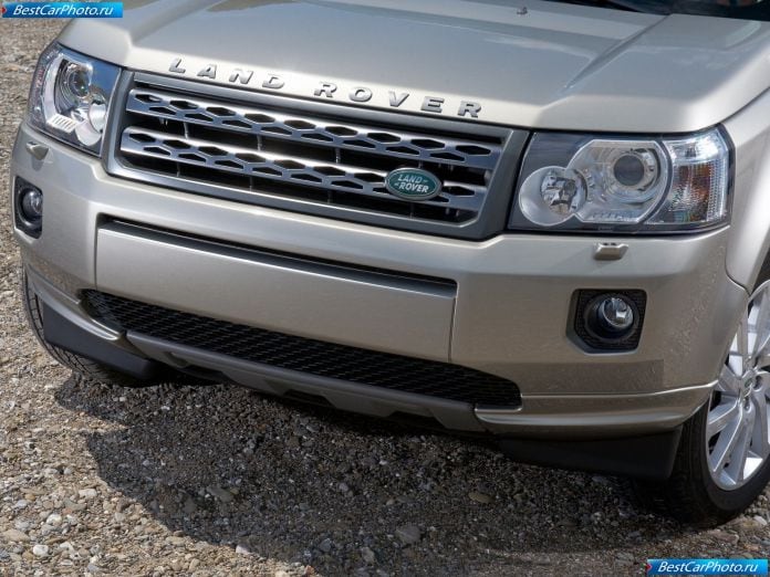 2011 Land Rover Freelander 2 - фотография 41 из 56