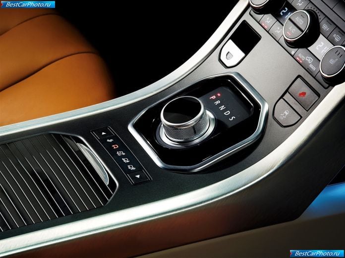 2011 Land Rover Range Rover Evoque - фотография 46 из 48