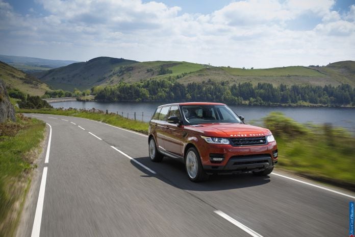 2014 Land Rover Range Rover Sport - фотография 38 из 157
