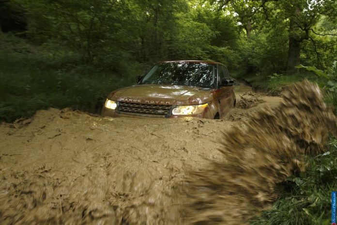 2014 Land Rover Range Rover Sport - фотография 61 из 157