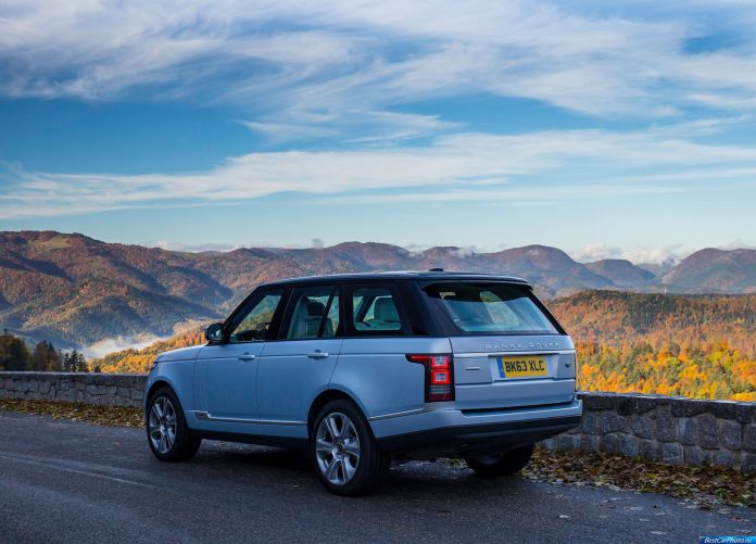 2015 Land Rover Range Rover Hybrid - фотография 3 из 21