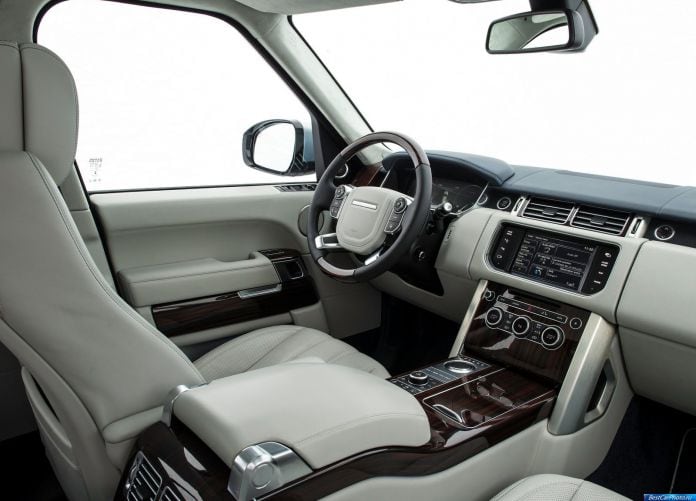 2015 Land Rover Range Rover Hybrid - фотография 6 из 21