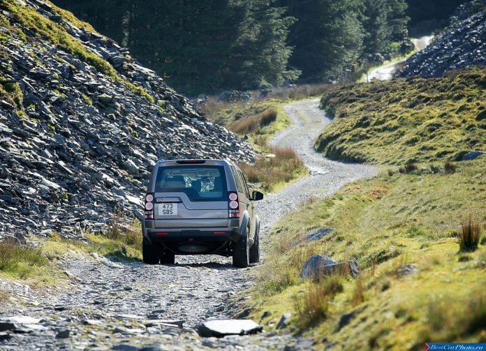 2015 Land Rover Discovery - фотография 12 из 22