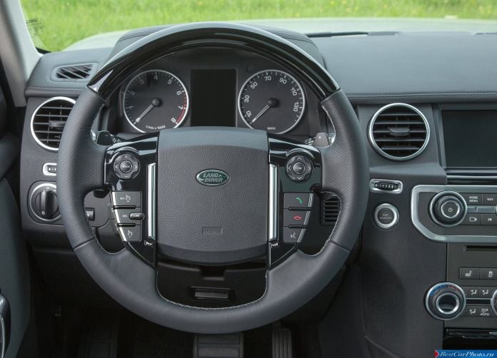 2015 Land Rover Discovery - фотография 16 из 22