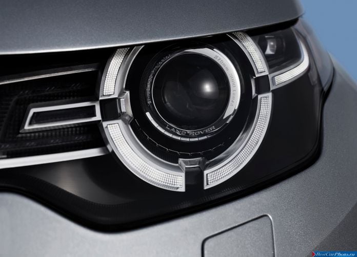2015 Land Rover Discovery Sport - фотография 8 из 14