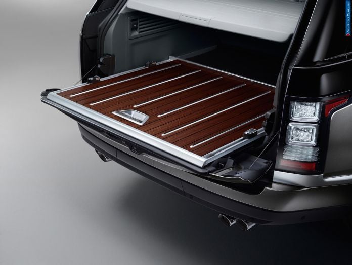 2015 Land Rover Range Rover SVautobiography - фотография 11 из 21