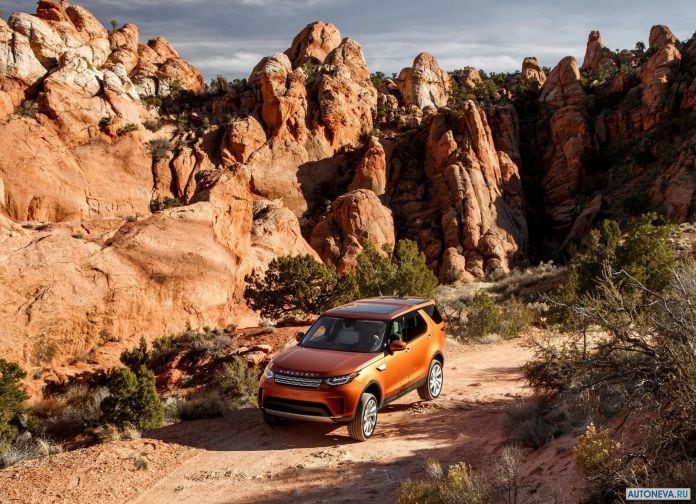 2017 Land Rover Discovery - фотография 43 из 255