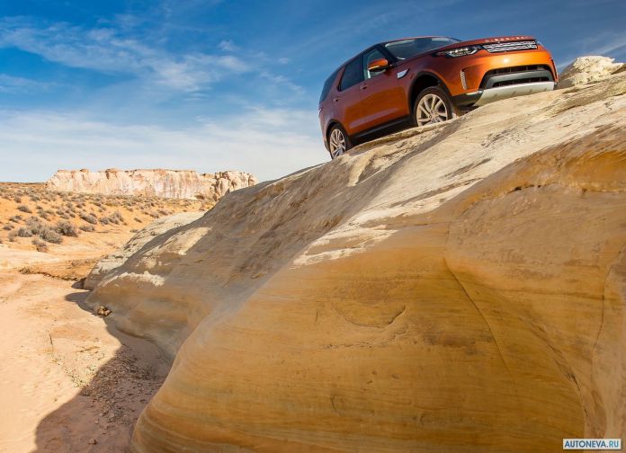 2017 Land Rover Discovery - фотография 46 из 255