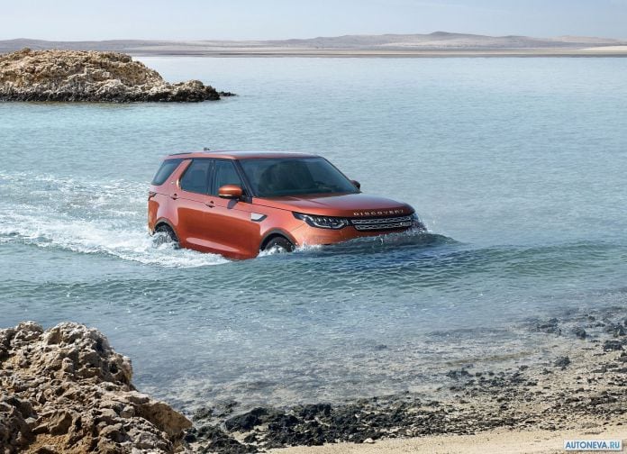 2017 Land Rover Discovery - фотография 57 из 255