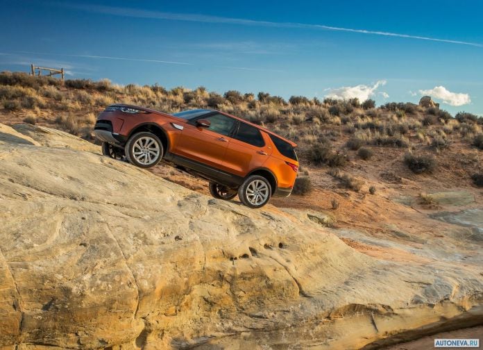 2017 Land Rover Discovery - фотография 61 из 255