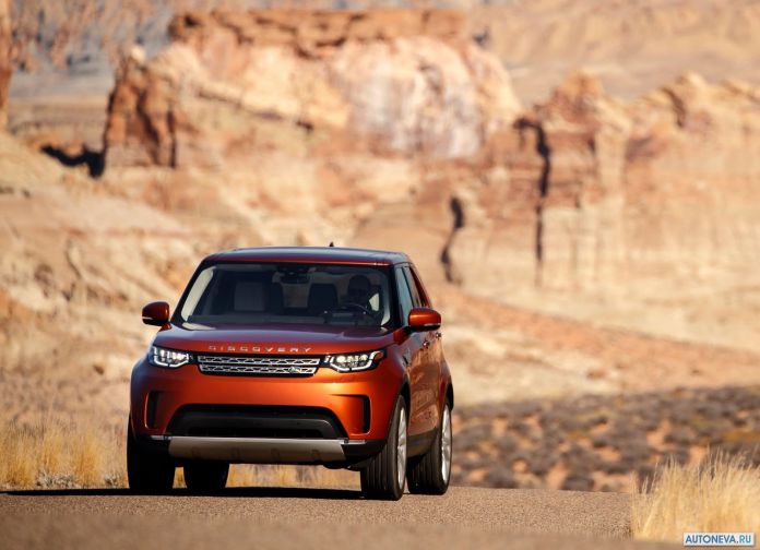 2017 Land Rover Discovery - фотография 76 из 255