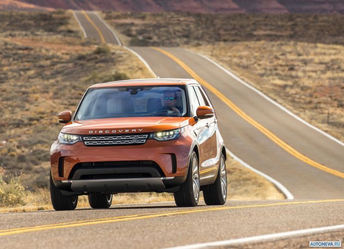 2017 Land Rover Discovery - фотография 81 из 255