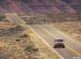 land_rover_2017_discovery_082.jpg