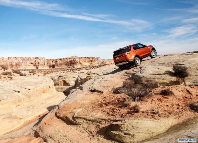 2017 Land Rover Discovery - фотография 128 из 255