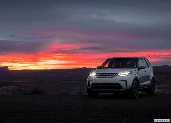 2017 Land Rover Discovery SD4 - фотография 5 из 164