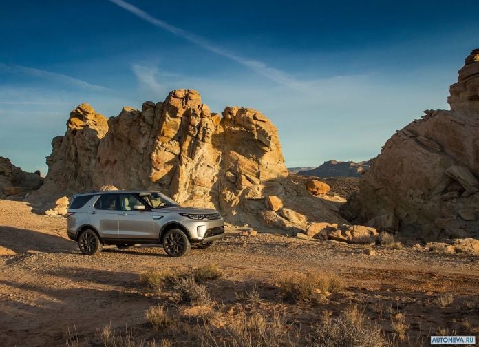 2017 Land Rover Discovery SD4 - фотография 27 из 164