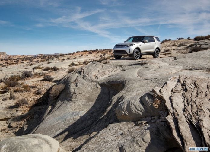 2017 Land Rover Discovery SD4 - фотография 38 из 164