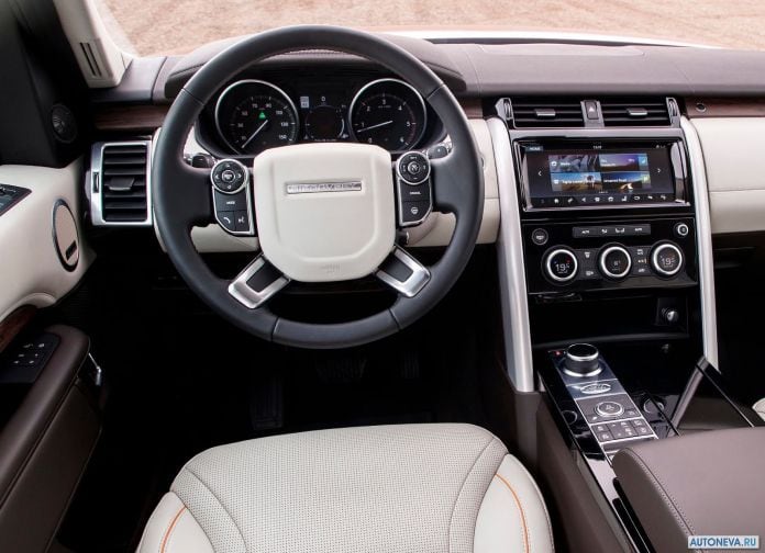 2017 Land Rover Discovery SD4 - фотография 136 из 164