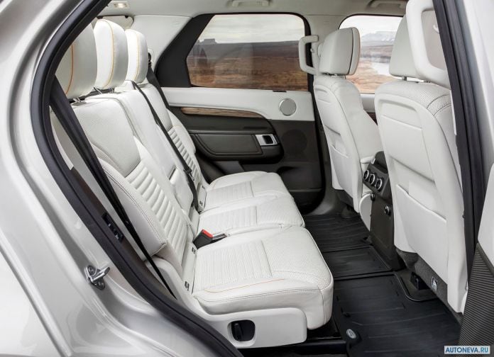 2017 Land Rover Discovery SD4 - фотография 139 из 164