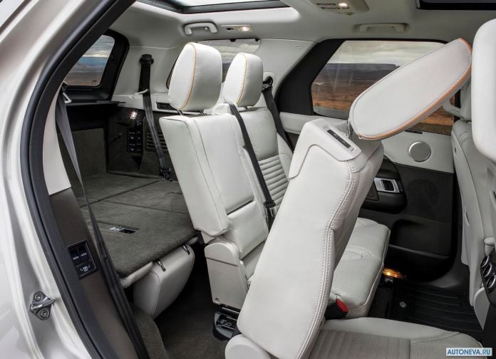 2017 Land Rover Discovery SD4 - фотография 141 из 164