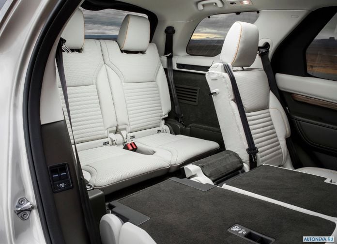2017 Land Rover Discovery SD4 - фотография 142 из 164