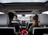 land_rover_2018_discovery_svx_009.jpg