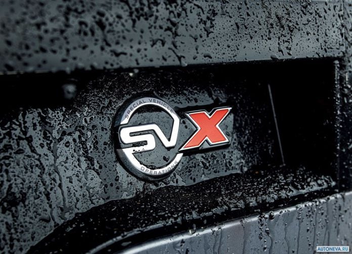 2018 Land Rover Discovery SVX - фотография 13 из 18