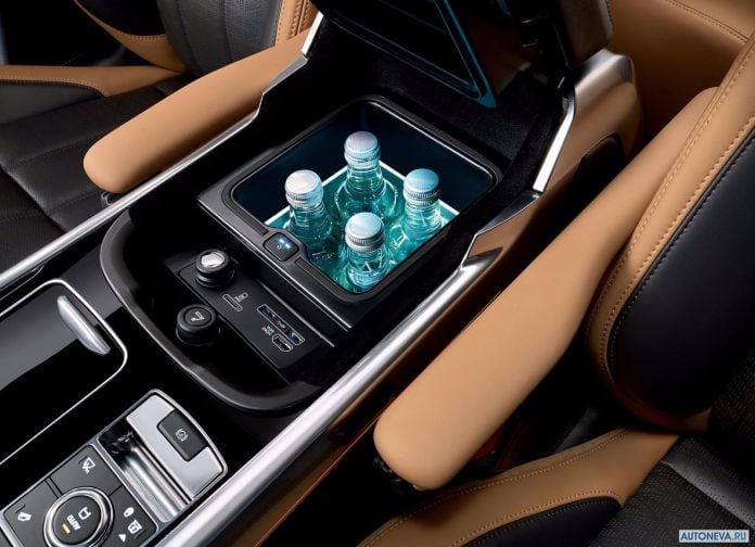 2018 Land Rover Range Rover Sport - фотография 26 из 30