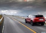 land_rover_2018_range_rover_velar_091.jpg