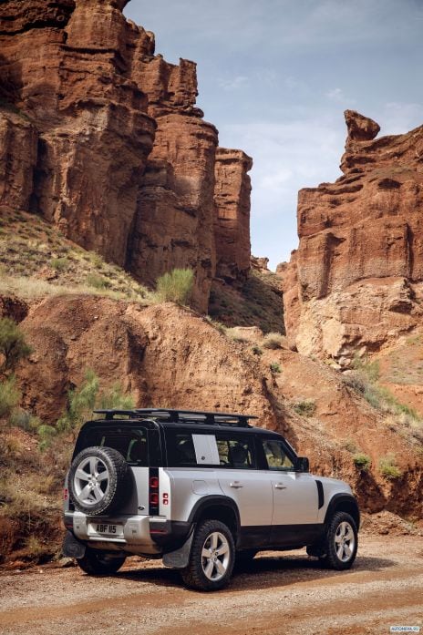 2020 Land Rover Defender 110 Explorer Pack First Edition - фотография 37 из 38