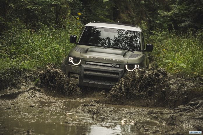 2020 Land Rover Defender 90 D240 SE Explorer Pack - фотография 4 из 28 2020 Land Rover Defender 90 D240 SE Explorer Pack - фотография 4 из 28