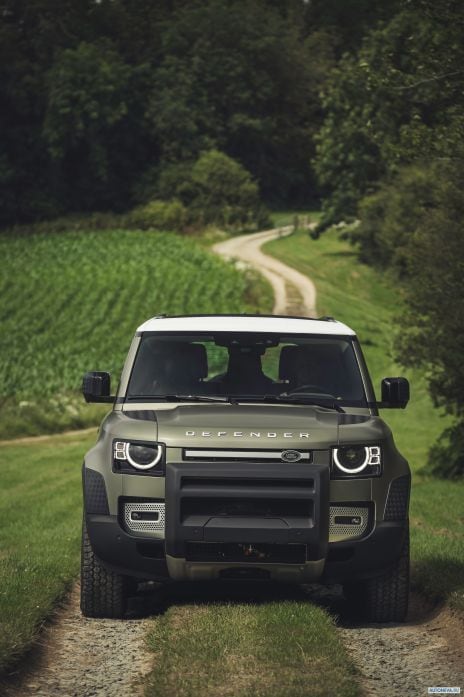 2020 Land Rover Defender 90 D240 SE Explorer Pack - фотография 12 из 28