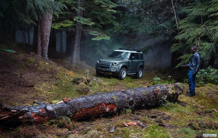 2020 Land Rover Defender 90 D240 SE Explorer Pack - фотография 14 из 28 2020 Land Rover Defender 90 D240 SE Explorer Pack - фотография 14 из 28