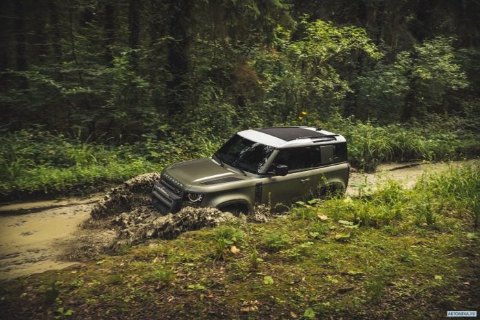 2020 Land Rover Defender 90 D240 SE Explorer Pack - фотография 16 из 28 2020 Land Rover Defender 90 D240 SE Explorer Pack - фотография 16 из 28