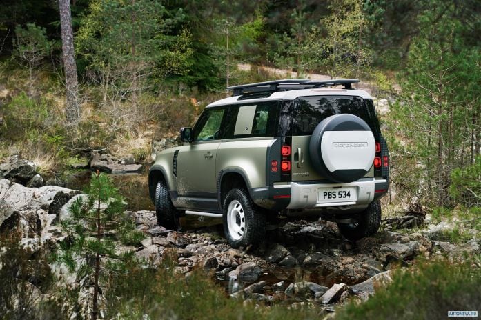 2020 Land Rover Defender 90 D240 SE Explorer Pack - фотография 21 из 28